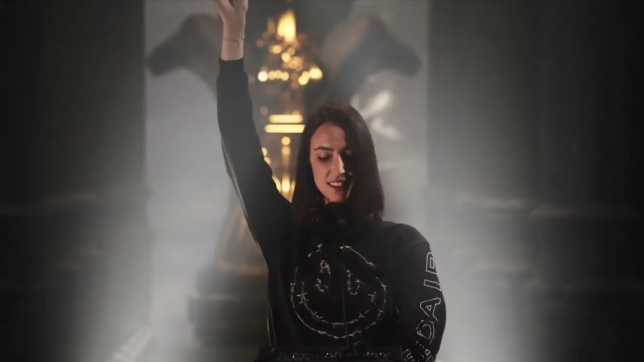 Amelie Lens | Adscendo, a Digital Introduction