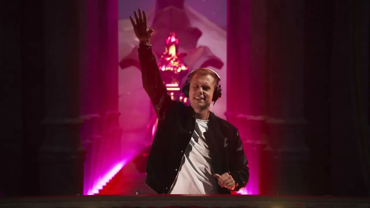 Armin van Buuren l Adscendo, a Digital Introduction